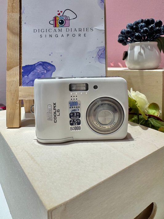 Nikon Coolpix L6